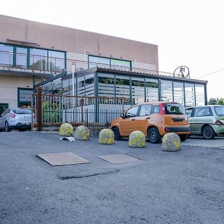 Appartamento Borgo Antico Paruzzaro Ngoại thất bức ảnh