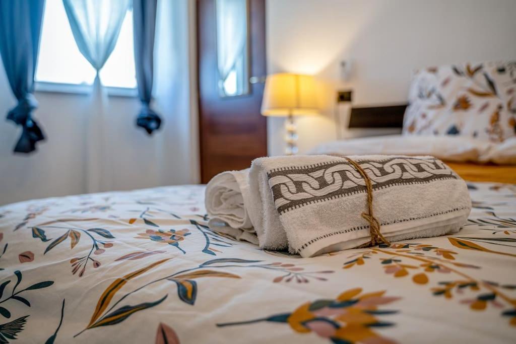 Appartamento Borgo Antico Paruzzaro Ngoại thất bức ảnh